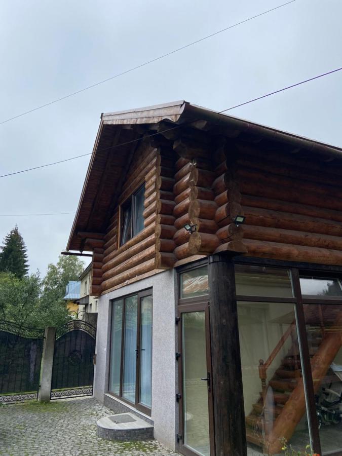Apartment приватна House *